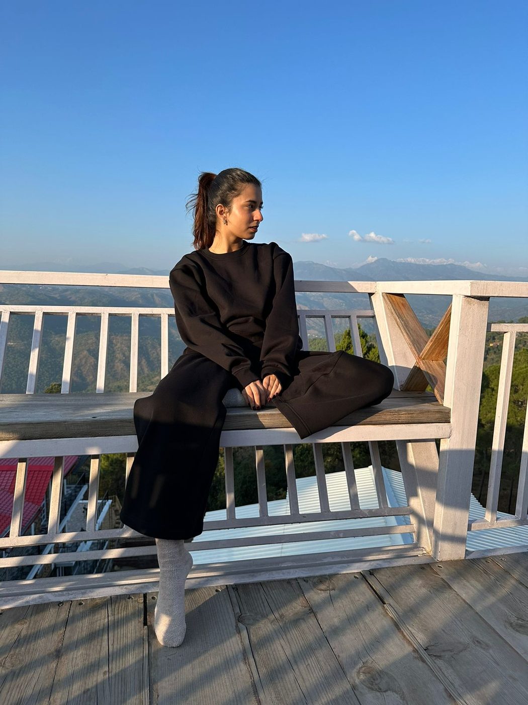 Black Mood Sweatshirt - Lazo Store