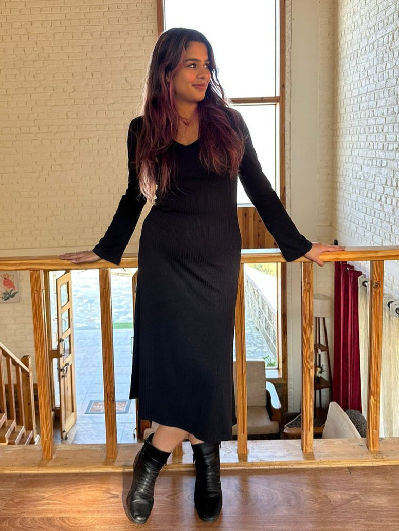 V-Neck Ribbed Dress - Lazo Store