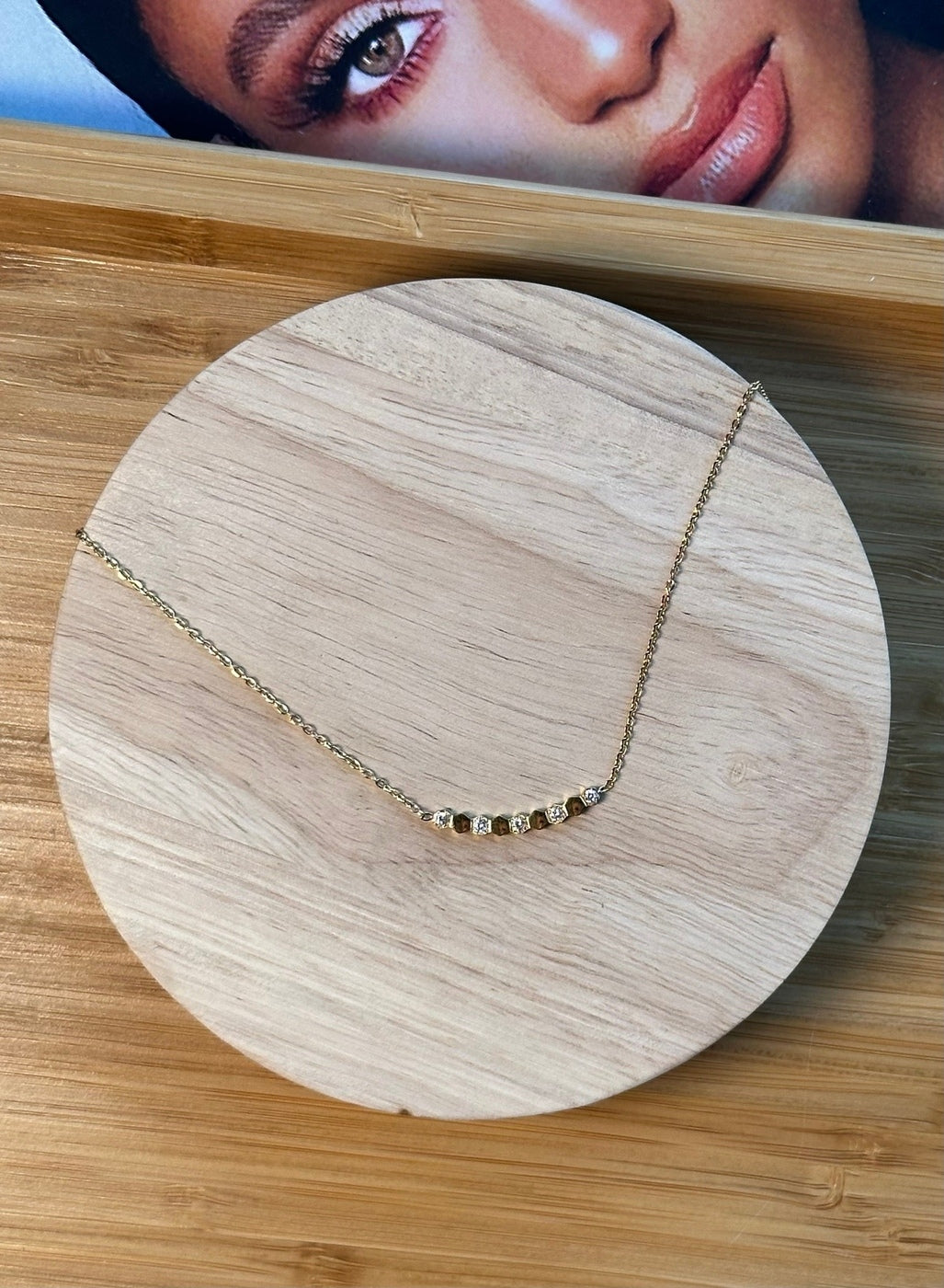 Linear Stud Pendant