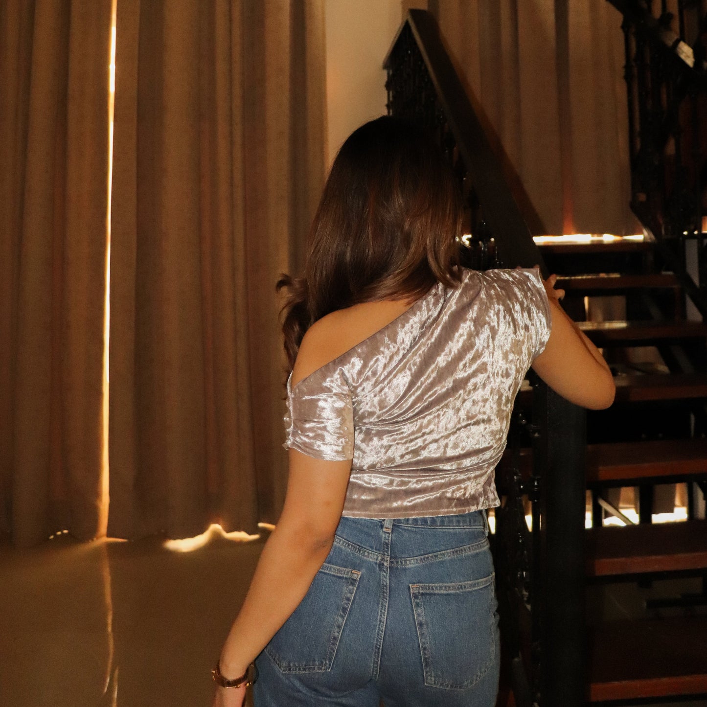 Tinsel Asymmetric Top